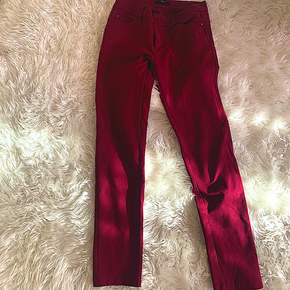 RUBY Red Jeans